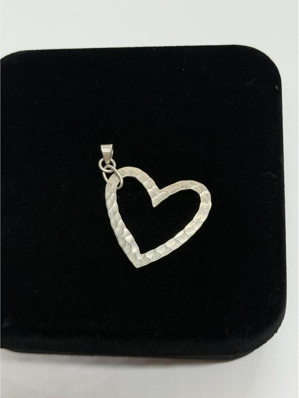 925 Sterling Silver Hammered Artisan Open Heart Dangle Pendant 3.0g